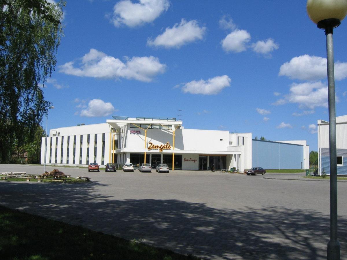 Zemgale Hotel Jelgava Exterior foto