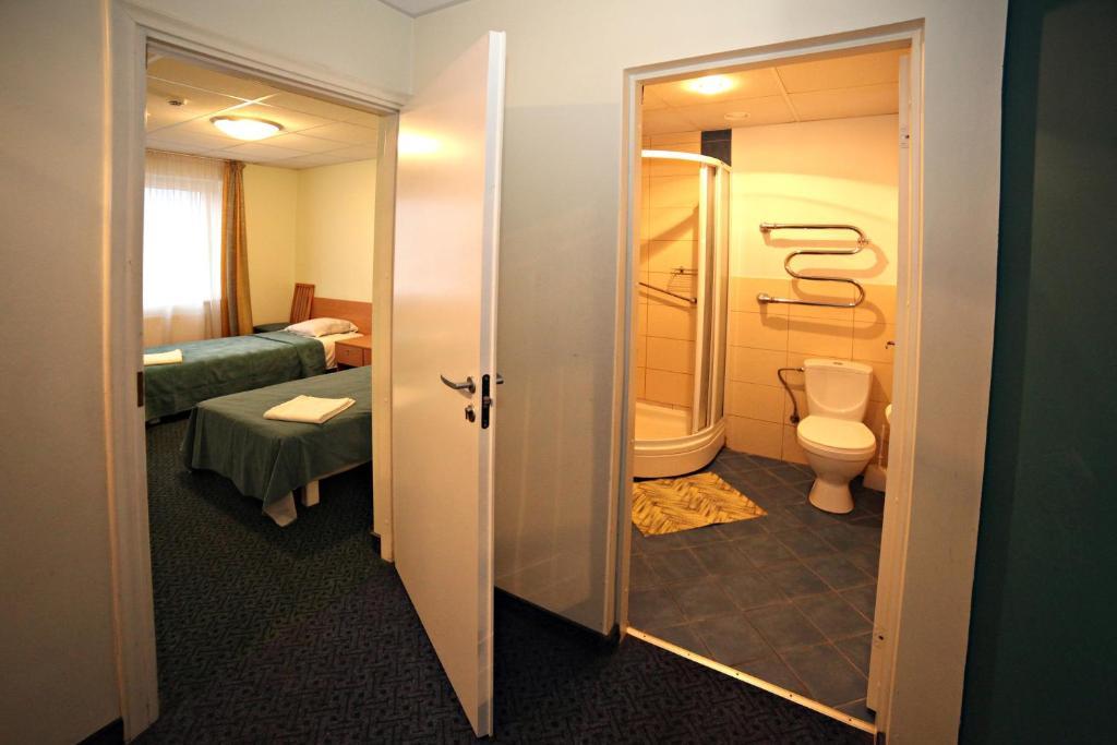 Hotel Zemgale Jelgava Habitación foto